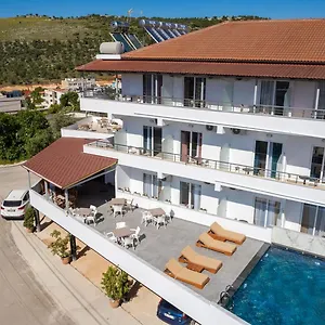 Perla 2*, Ksamil Albania